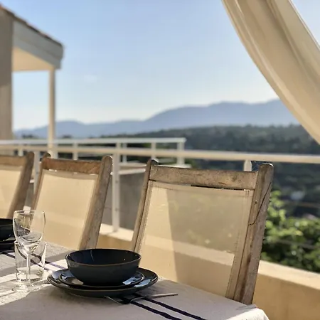 In With Sea Views, Cleaning Included * La Croix-Valmer