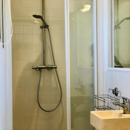 In With Sea Views, Cleaning Included Villa