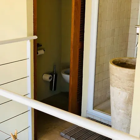 In With Sea Views, Cleaning Included